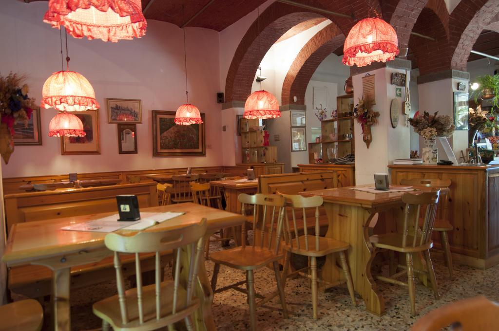Tre Fiumi Hotel Ronta Bagian luar foto
